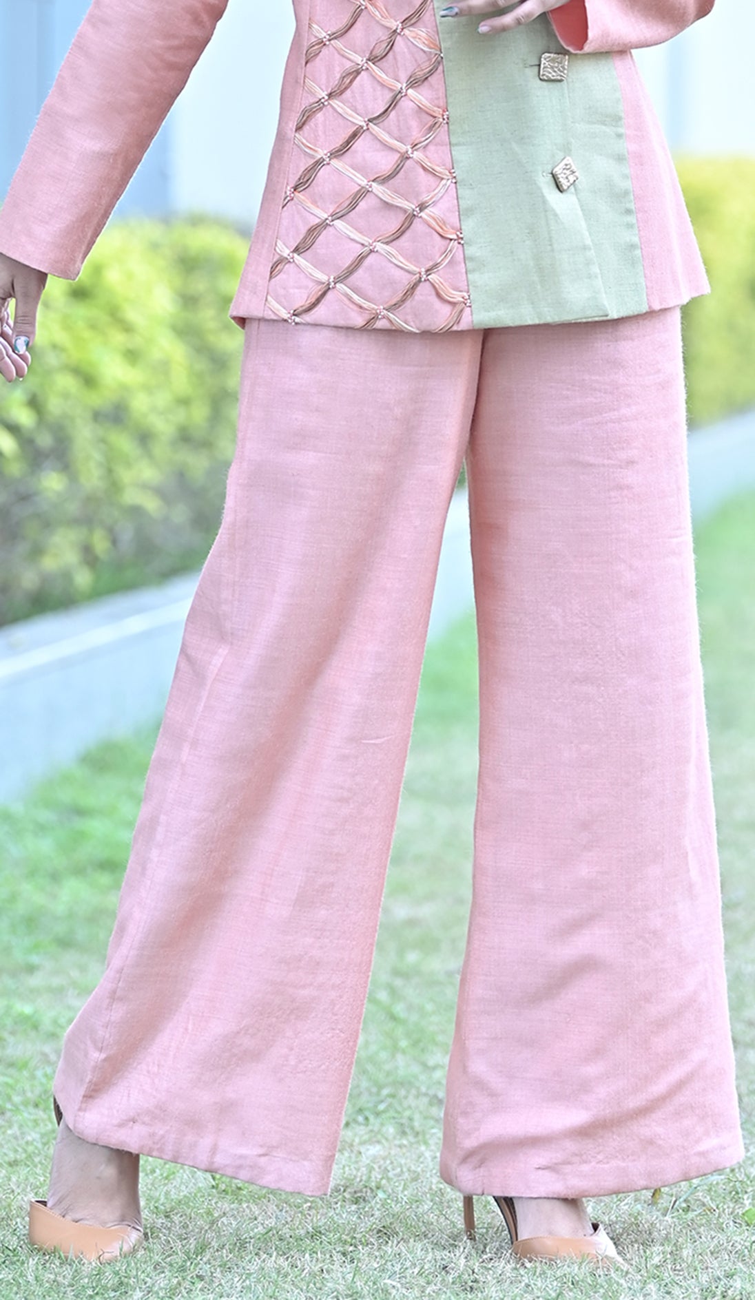 Pleated Bustier with flared Pants